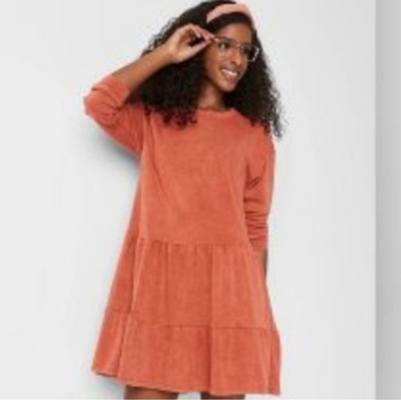Wild Fable Women's Long Sleeve Tiered Mini Rust Sweatshirt Dress Size Small - Picture 1 of 5